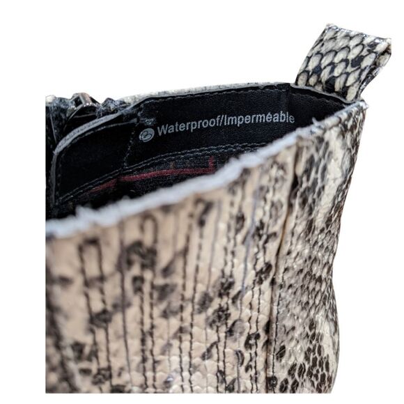 Blondo Elvina Waterproof Women's Natural Snake Ankle Bootie Size 7.5M B5768-236 - Picture 6 of 9